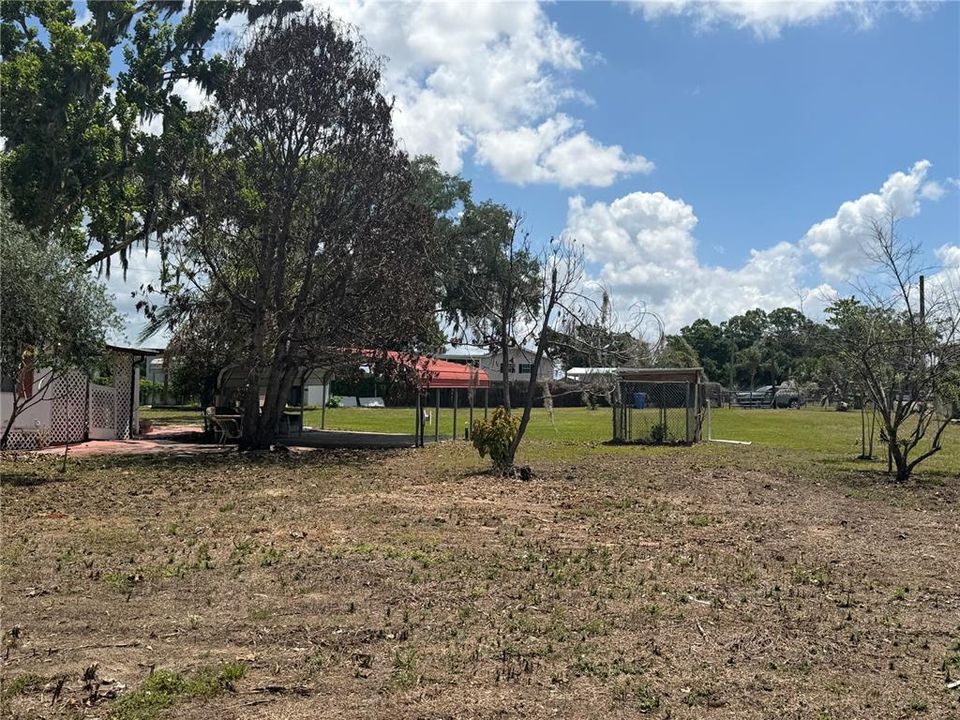 For Sale: $259,000 (3 beds, 2 baths, 960 Square Feet)