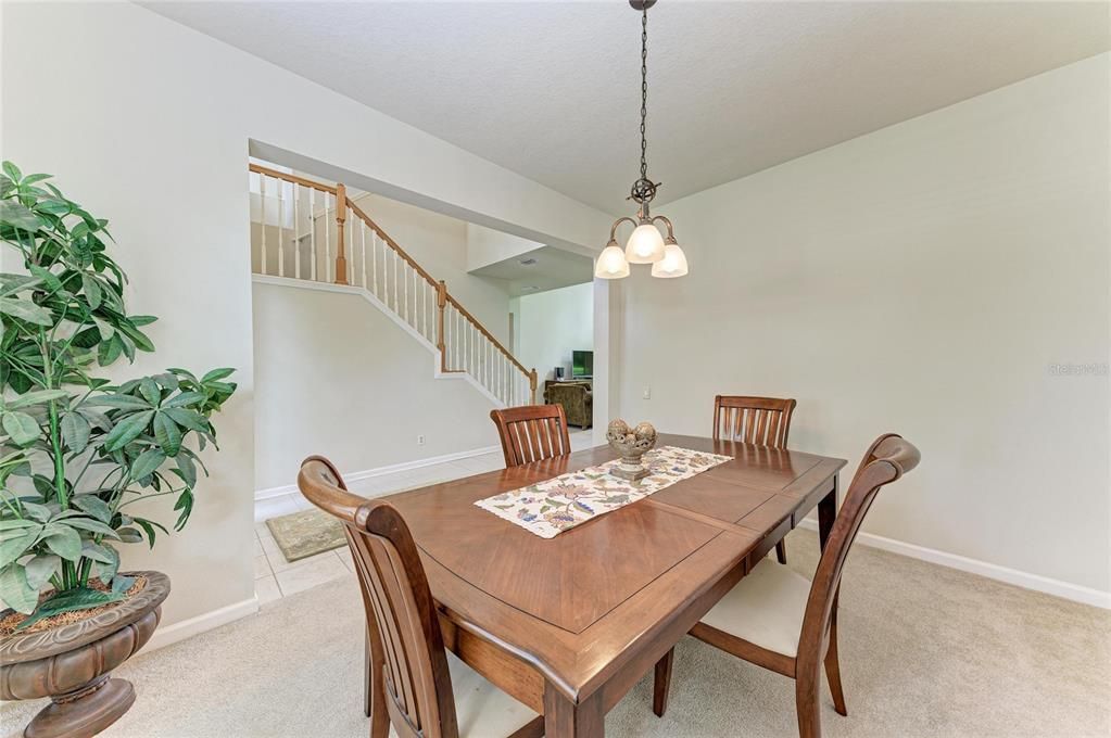 Active With Contract: $425,000 (4 beds, 2 baths, 2435 Square Feet)