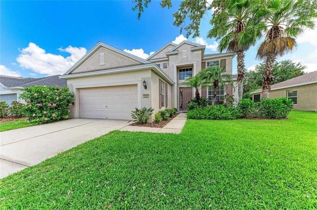 Active With Contract: $425,000 (4 beds, 2 baths, 2435 Square Feet)