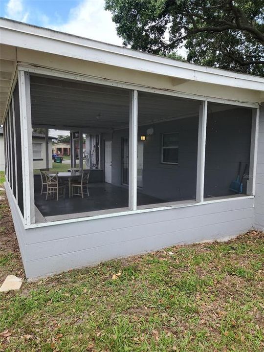 Activo con contrato: $319,900 (4 camas, 3 baños, 1260 Pies cuadrados)