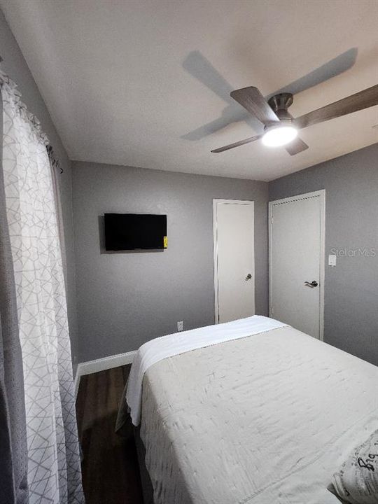 Activo con contrato: $319,900 (4 camas, 3 baños, 1260 Pies cuadrados)