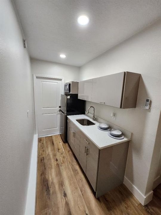 Activo con contrato: $319,900 (4 camas, 3 baños, 1260 Pies cuadrados)
