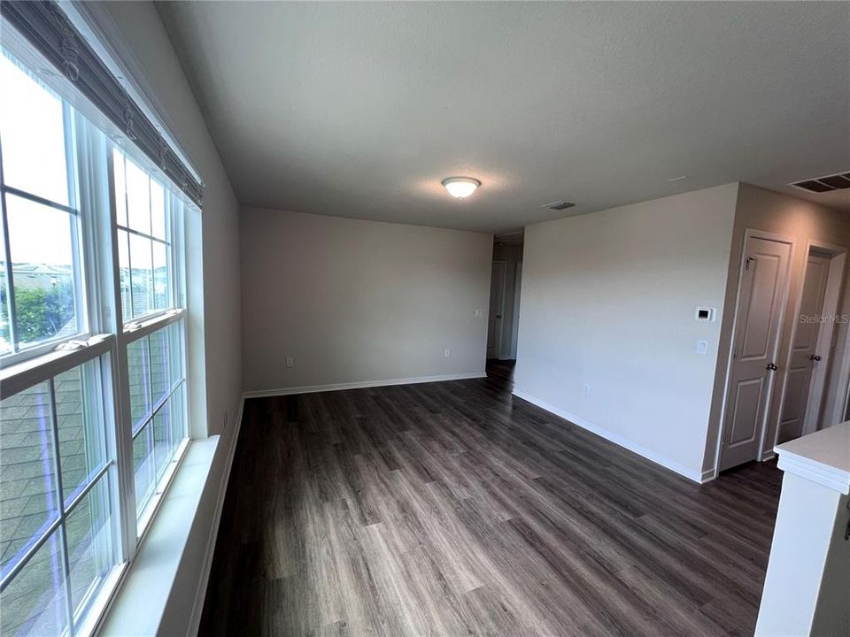 For Sale: $399,000 (4 beds, 3 baths, 2232 Square Feet)