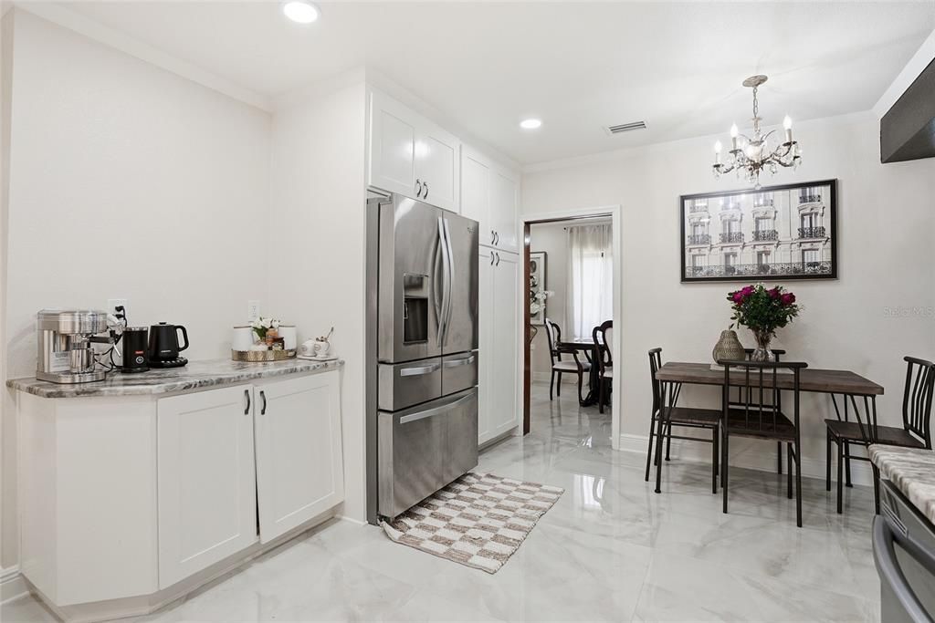 For Sale: $759,900 (4 beds, 3 baths, 2696 Square Feet)
