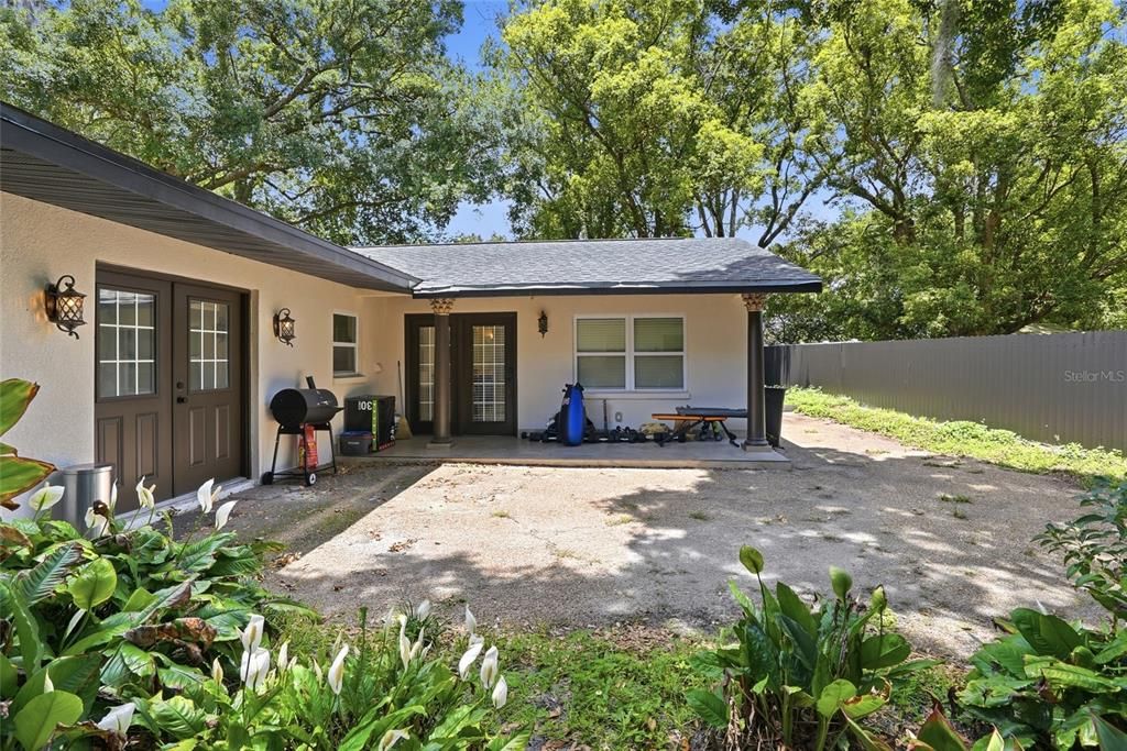 For Sale: $759,900 (4 beds, 3 baths, 2696 Square Feet)