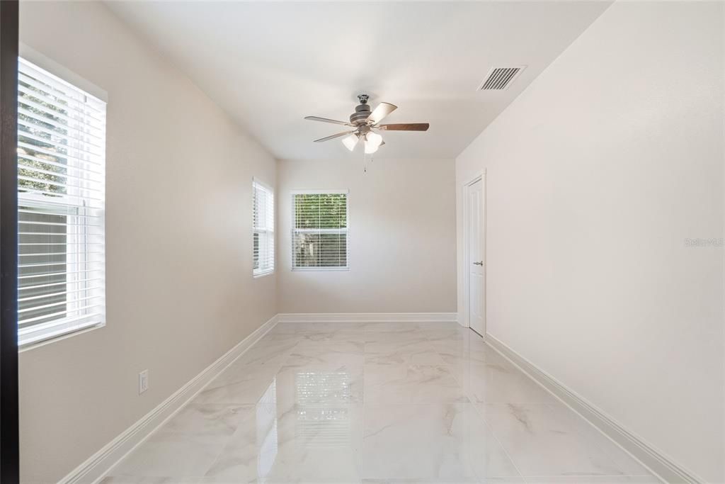 For Sale: $759,900 (4 beds, 3 baths, 2696 Square Feet)