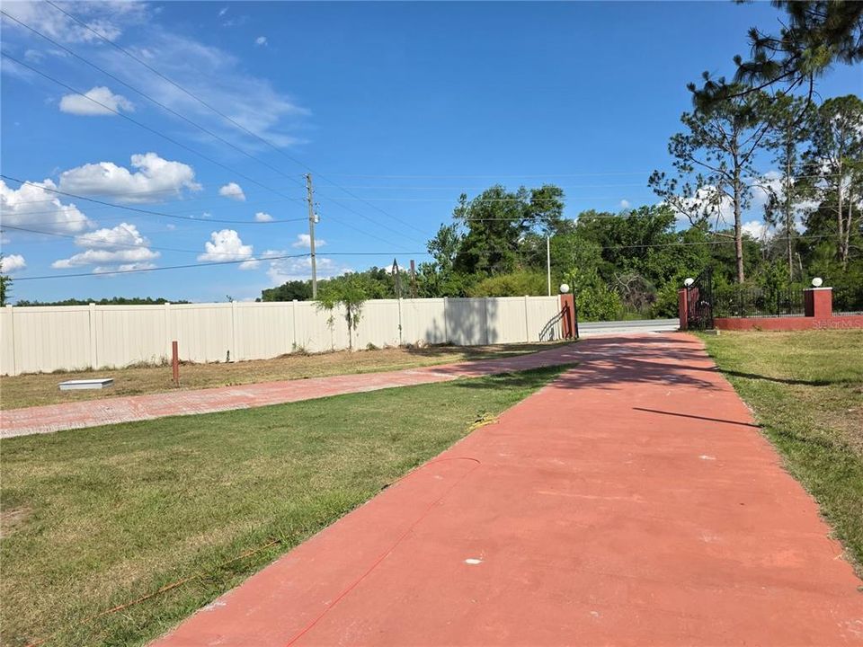 En Venta: $420,000 (3 camas, 2 baños, 1568 Pies cuadrados)