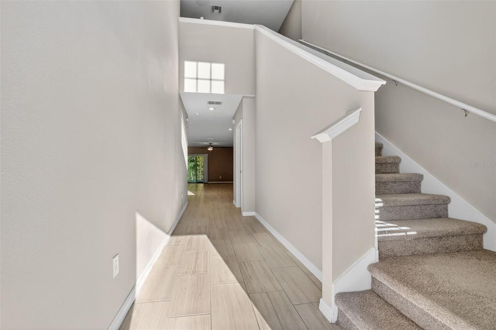 Active With Contract: $389,000 (5 beds, 2 baths, 2415 Square Feet)