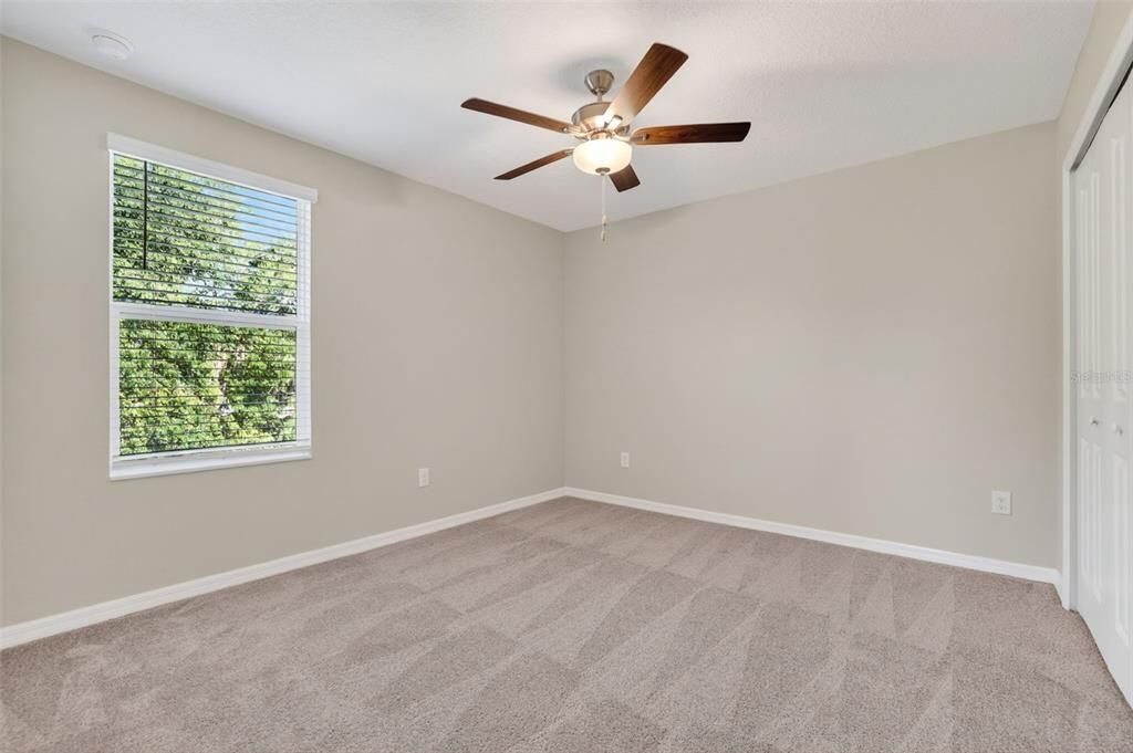 Active With Contract: $389,000 (5 beds, 2 baths, 2415 Square Feet)