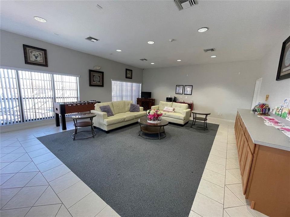 En Venta: $480,000 (6 camas, 4 baños, 2920 Pies cuadrados)