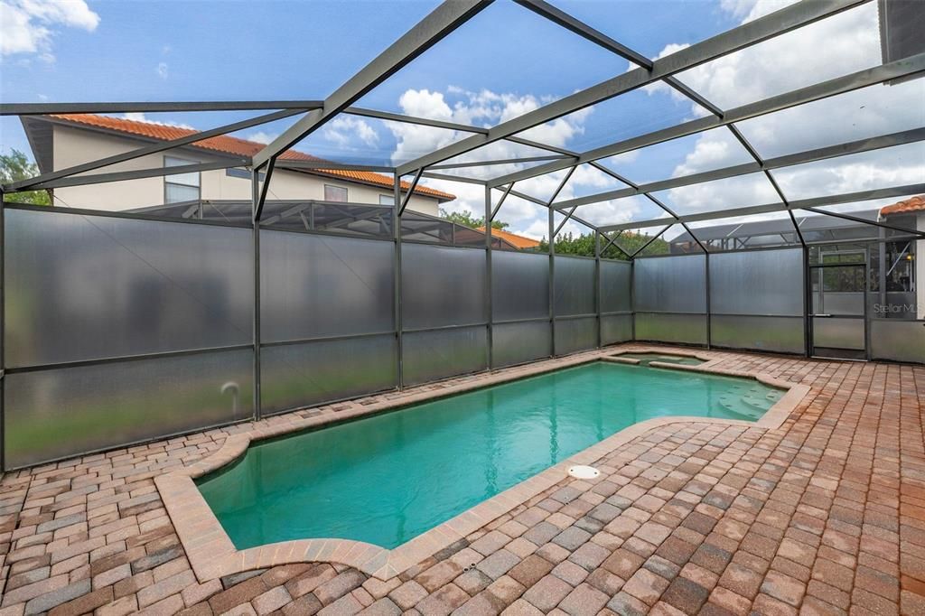 En Venta: $480,000 (6 camas, 4 baños, 2920 Pies cuadrados)