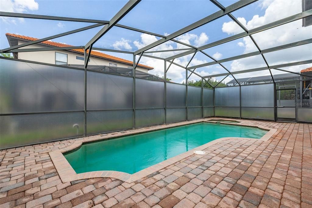 En Venta: $480,000 (6 camas, 4 baños, 2920 Pies cuadrados)