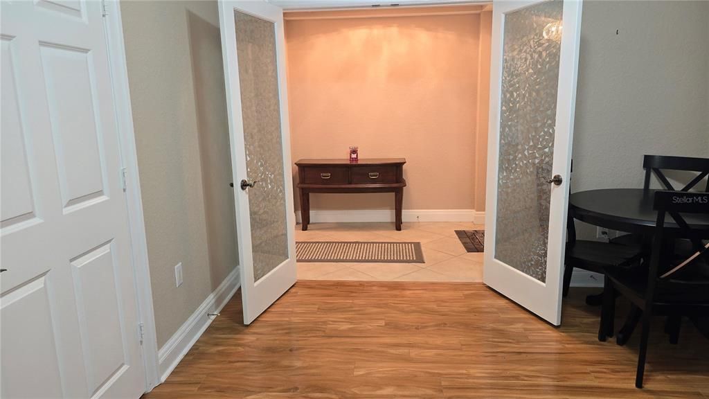 For Rent: $2,900 (3 beds, 2 baths, 1939 Square Feet)