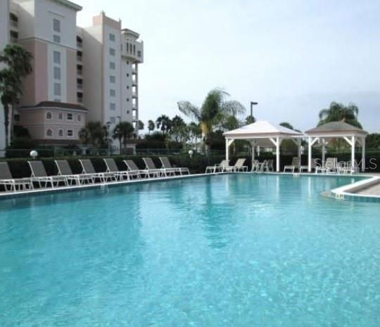 For Rent: $2,900 (3 beds, 2 baths, 1939 Square Feet)