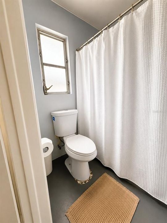 For Sale: $470,000 (3 beds, 1 baths, 1337 Square Feet)