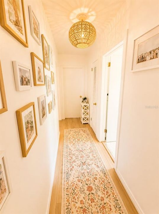 For Sale: $470,000 (3 beds, 1 baths, 1337 Square Feet)
