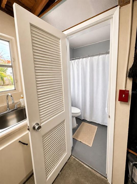 For Sale: $470,000 (3 beds, 1 baths, 1337 Square Feet)