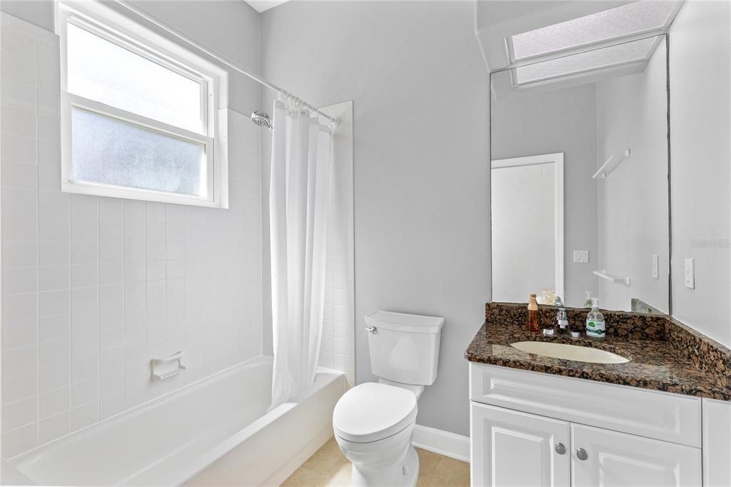 For Sale: $564,900 (3 beds, 3 baths, 2430 Square Feet)