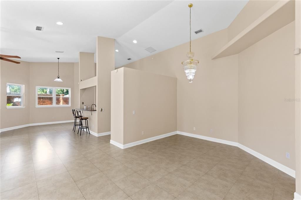 For Sale: $564,900 (3 beds, 3 baths, 2430 Square Feet)