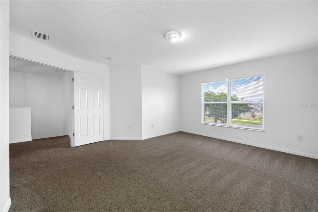 For Sale: $329,900 (4 beds, 2 baths, 2430 Square Feet)