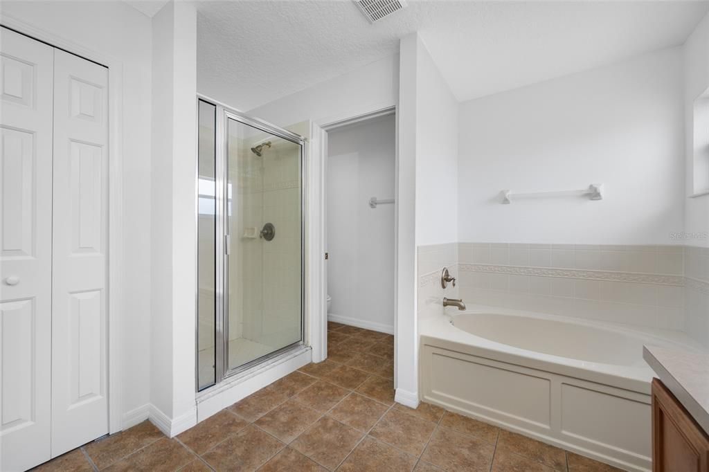 For Sale: $329,900 (4 beds, 2 baths, 2430 Square Feet)