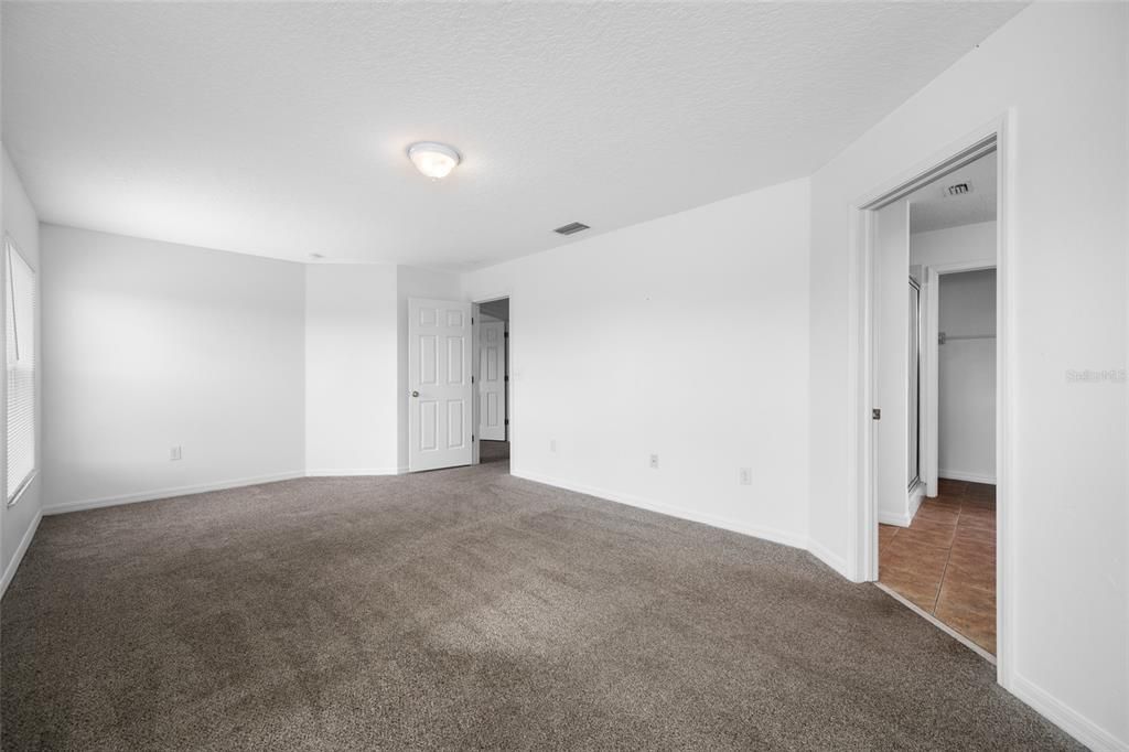 For Sale: $329,900 (4 beds, 2 baths, 2430 Square Feet)