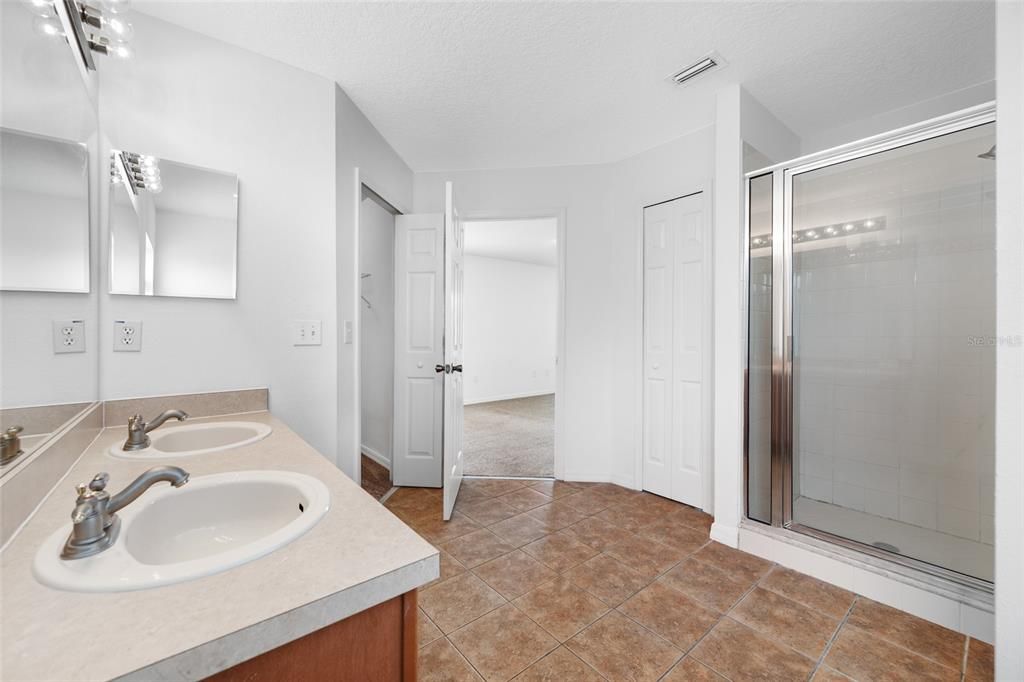 For Sale: $329,900 (4 beds, 2 baths, 2430 Square Feet)