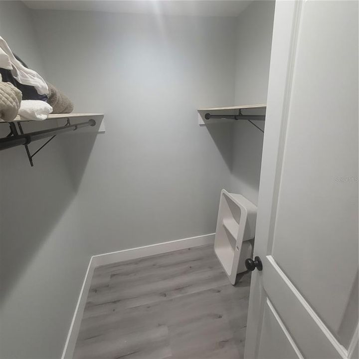 В аренду: $1,900 (2 спален, 2 ванн, 934 Квадратных фут)