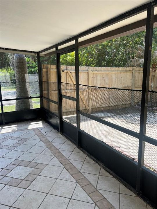 For Sale: $188,609 (3 beds, 2 baths, 1081 Square Feet)
