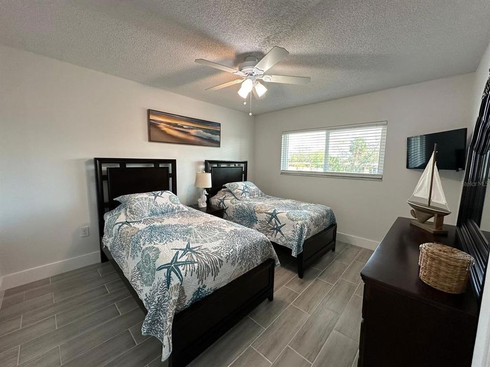 For Rent: $3,200 (2 beds, 2 baths, 1050 Square Feet)