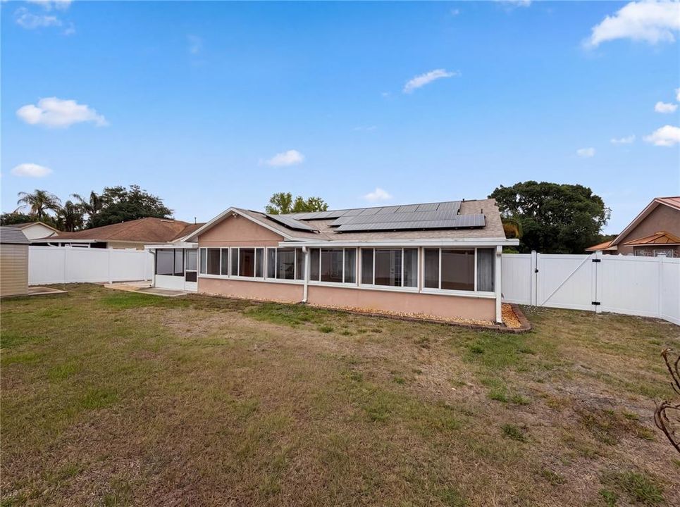 For Sale: $350,000 (3 beds, 2 baths, 1396 Square Feet)