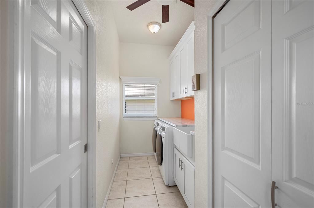 For Sale: $950,000 (3 beds, 2 baths, 2235 Square Feet)