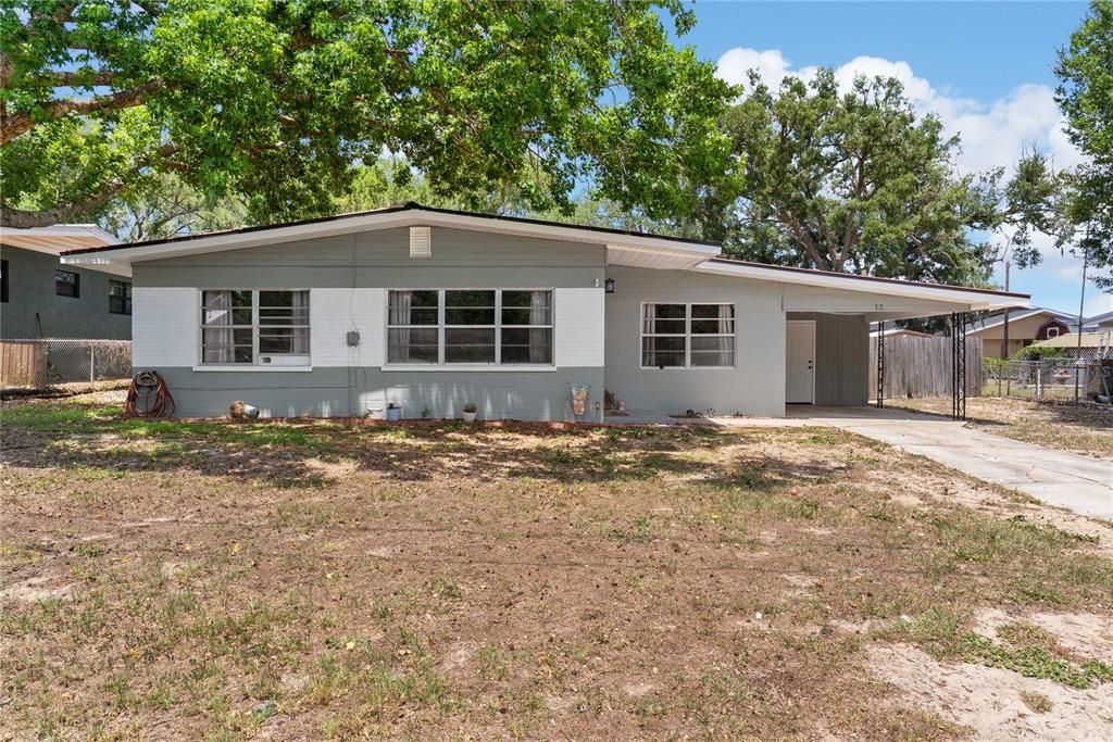 For Sale: $195,000 (3 beds, 1 baths, 1100 Square Feet)