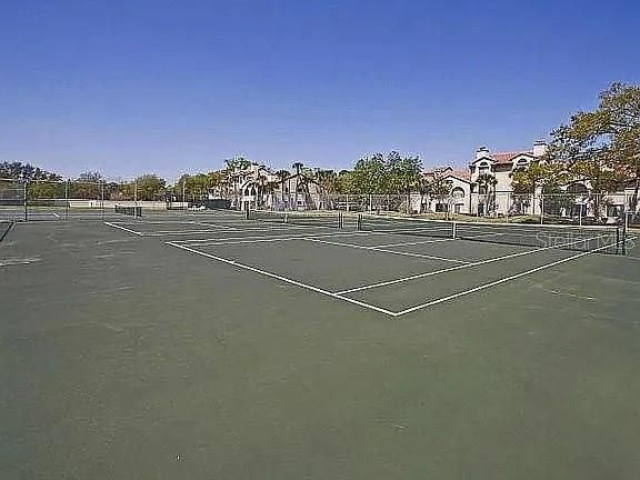 For Sale: $449,000 (3 beds, 2 baths, 1907 Square Feet)