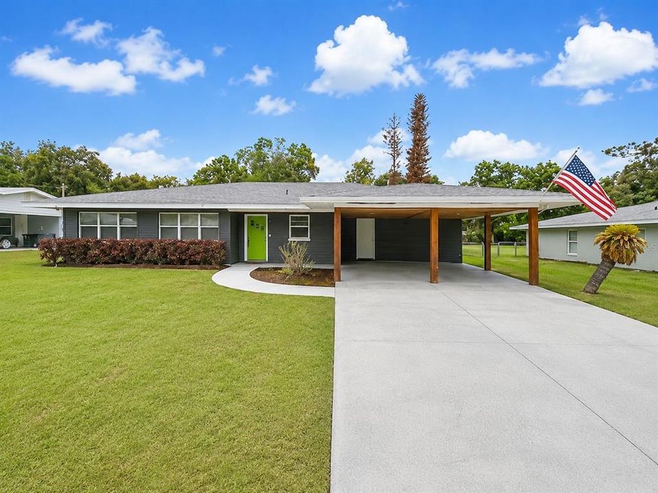 For Sale: $334,500 (3 beds, 2 baths, 1712 Square Feet)
