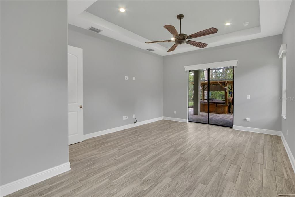 For Sale: $675,000 (4 beds, 3 baths, 2588 Square Feet)