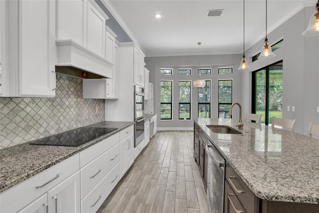 For Sale: $675,000 (4 beds, 3 baths, 2588 Square Feet)