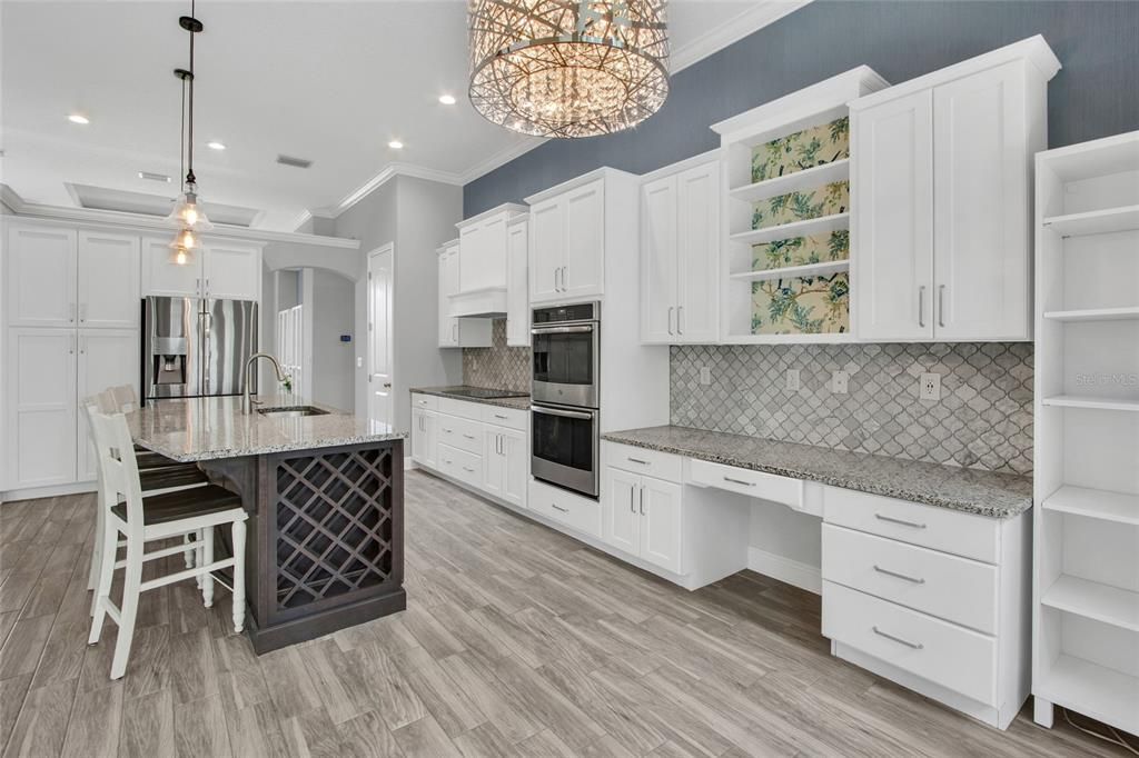 For Sale: $675,000 (4 beds, 3 baths, 2588 Square Feet)