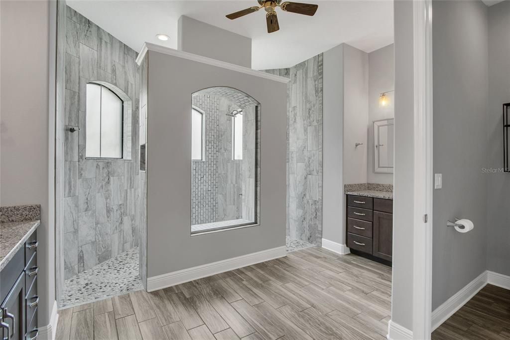 For Sale: $675,000 (4 beds, 3 baths, 2588 Square Feet)