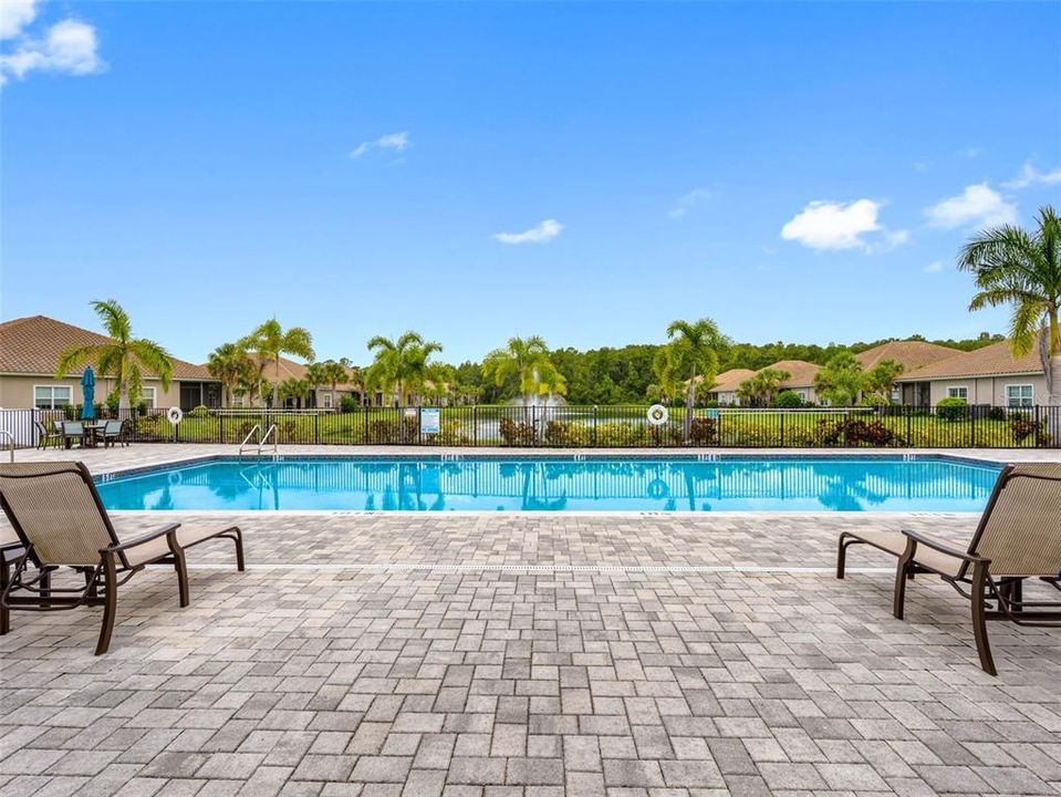 For Sale: $519,000 (2 beds, 2 baths, 1614 Square Feet)