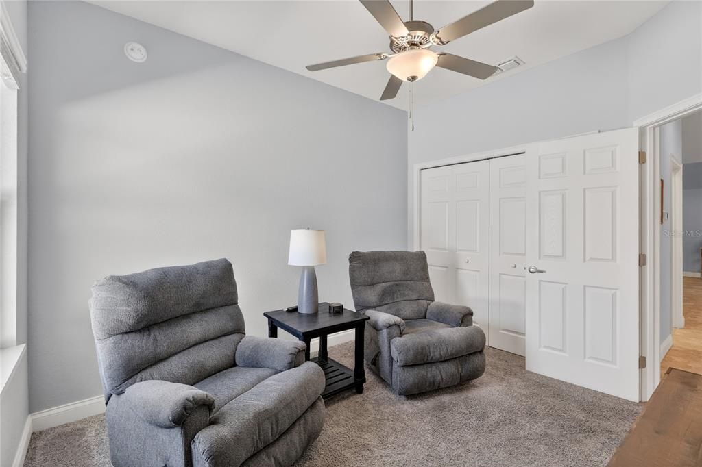 For Sale: $534,900 (5 beds, 3 baths, 3092 Square Feet)