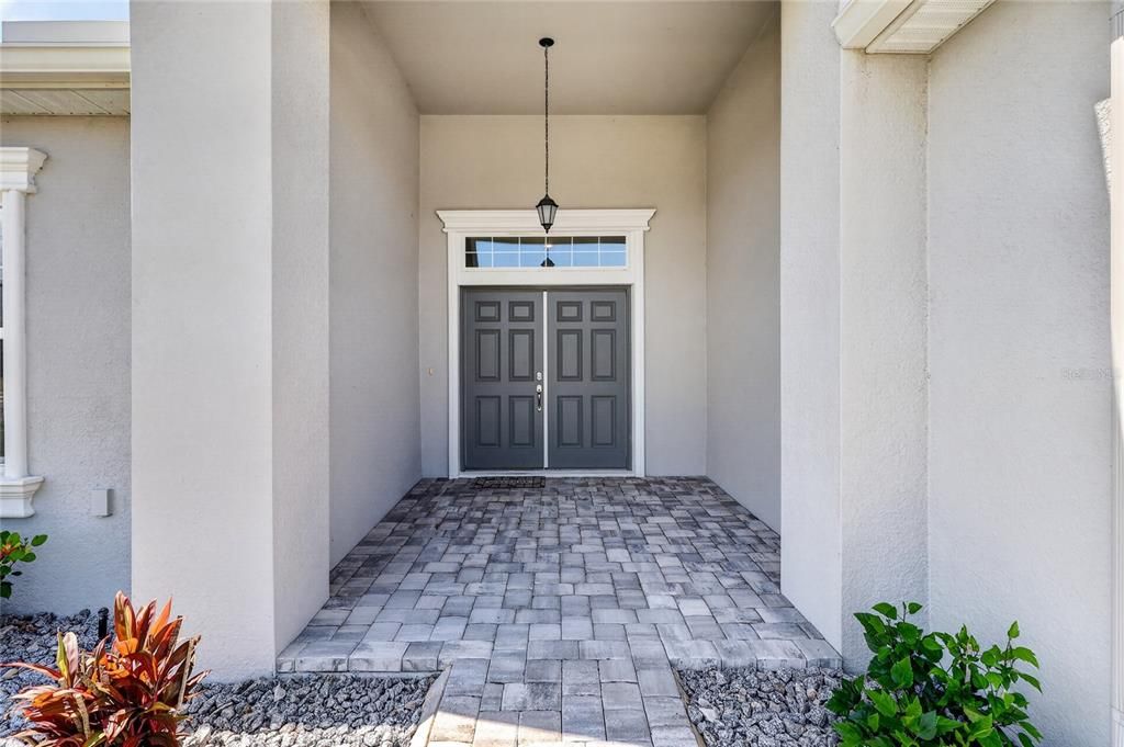 For Sale: $534,900 (5 beds, 3 baths, 3092 Square Feet)
