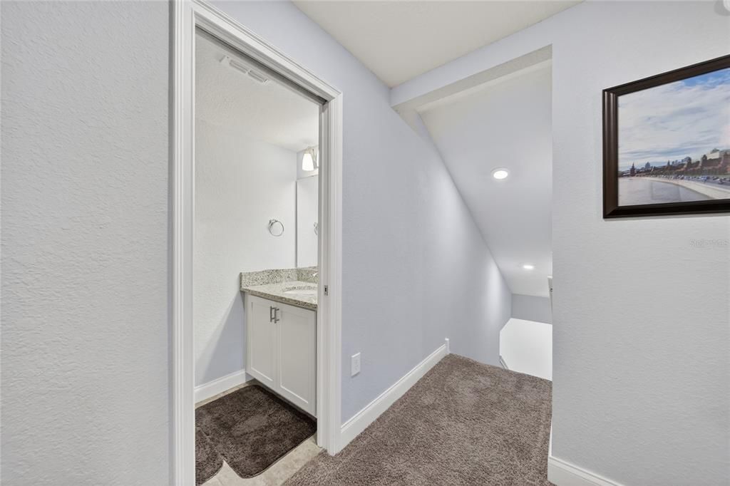 For Sale: $534,900 (5 beds, 3 baths, 3092 Square Feet)