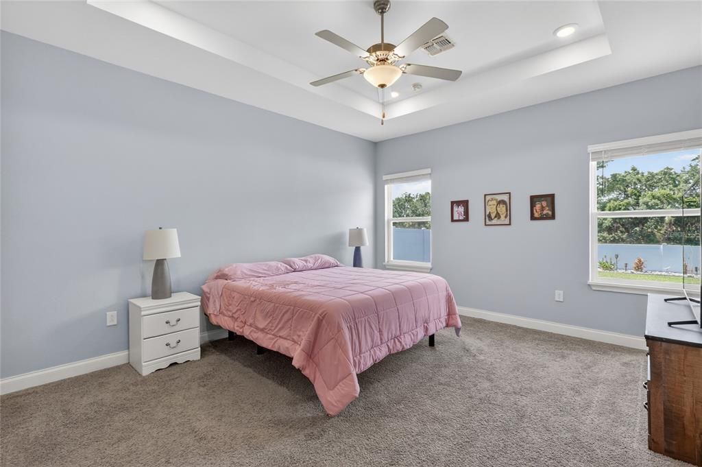 For Sale: $534,900 (5 beds, 3 baths, 3092 Square Feet)