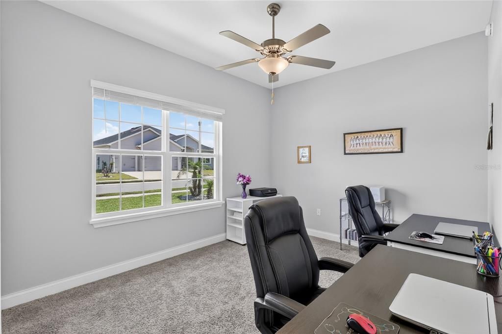 For Sale: $534,900 (5 beds, 3 baths, 3092 Square Feet)