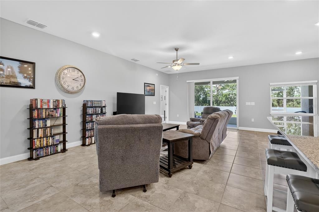 For Sale: $534,900 (5 beds, 3 baths, 3092 Square Feet)