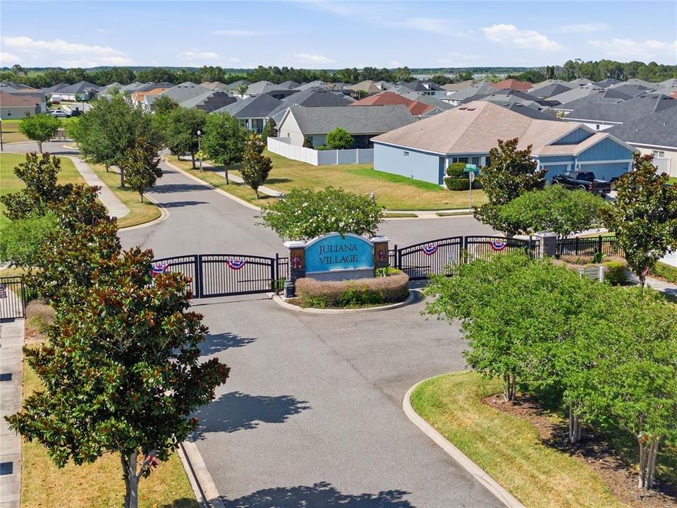 For Sale: $534,900 (5 beds, 3 baths, 3092 Square Feet)