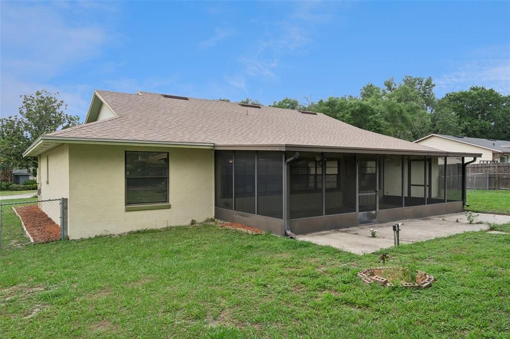 For Sale: $480,000 (3 beds, 2 baths, 2187 Square Feet)