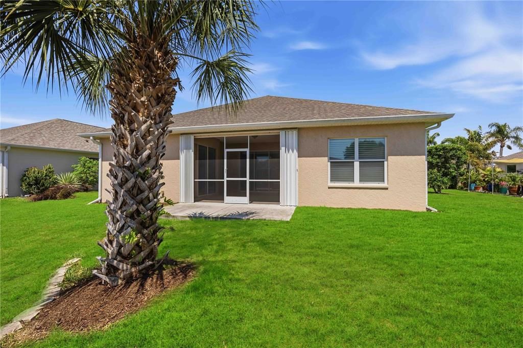 For Sale: $425,000 (3 beds, 2 baths, 2092 Square Feet)
