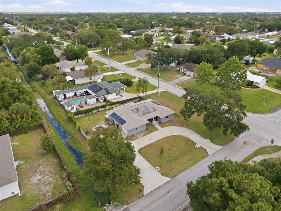 For Sale: $389,900 (3 beds, 2 baths, 1680 Square Feet)